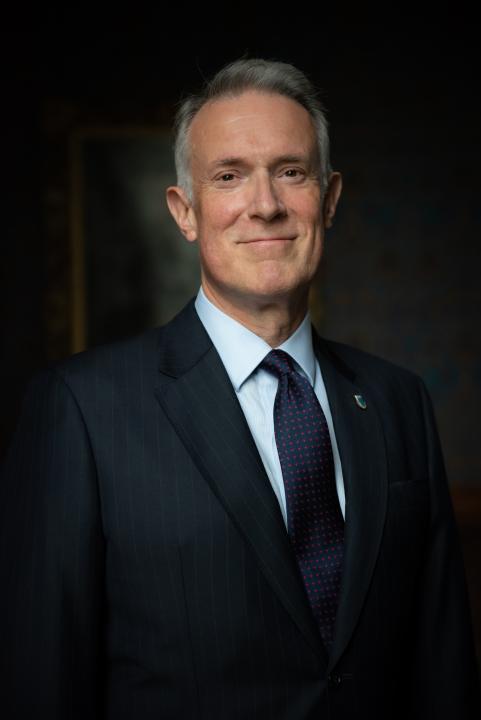 Anthony McClaran headshot