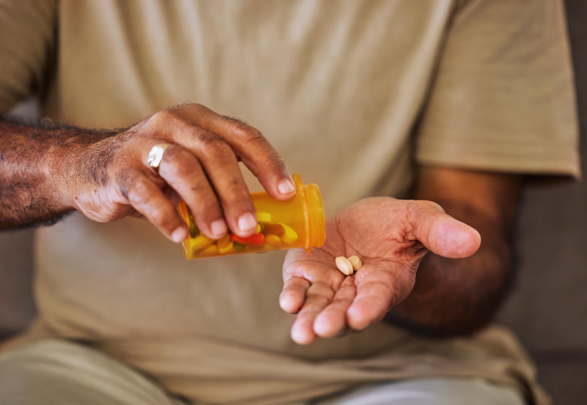 Man takes pills