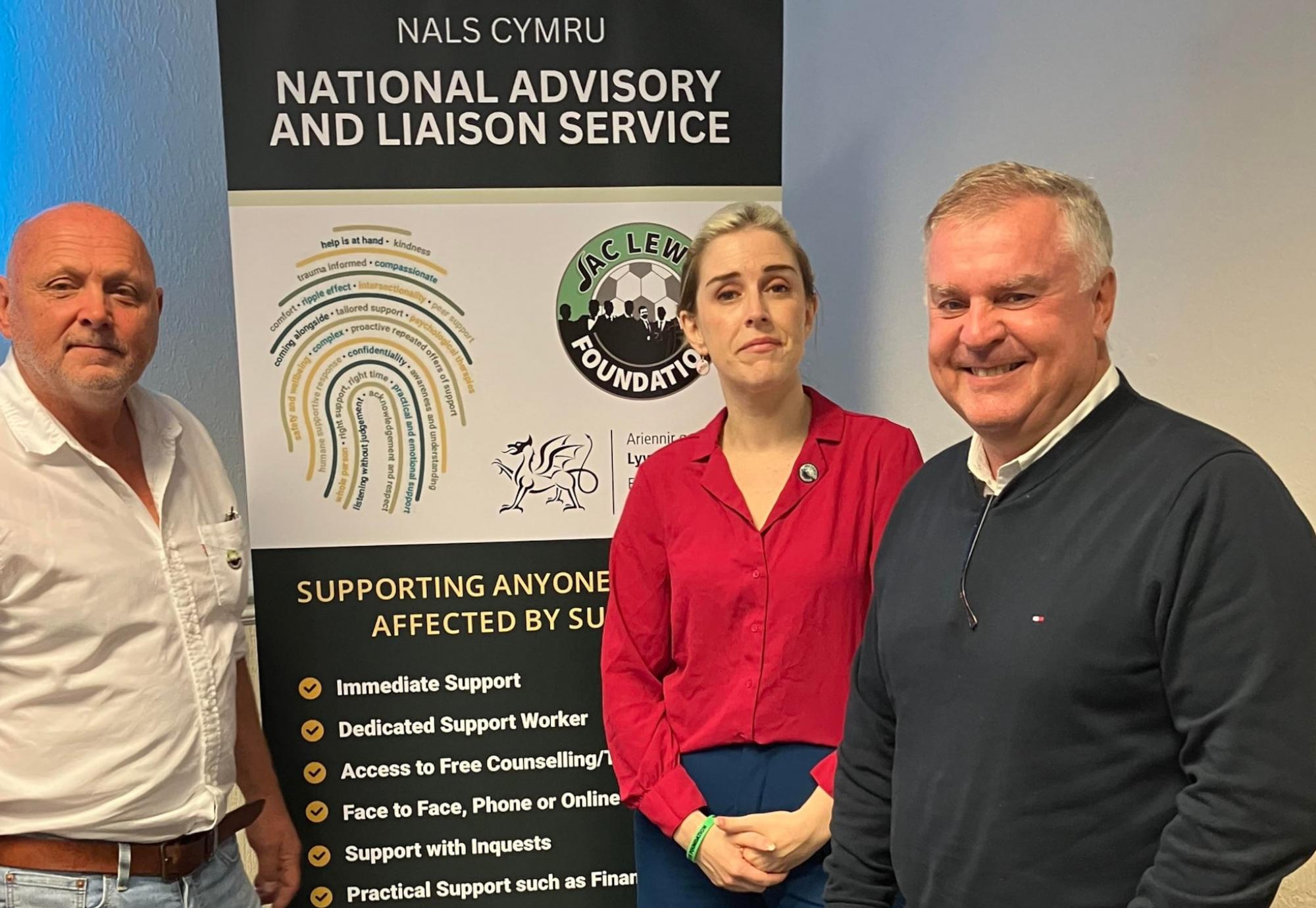 MMHEY Sarah Murphy with Jesse Lewis and Anthony Rees from the Jac Lewis Foundation
