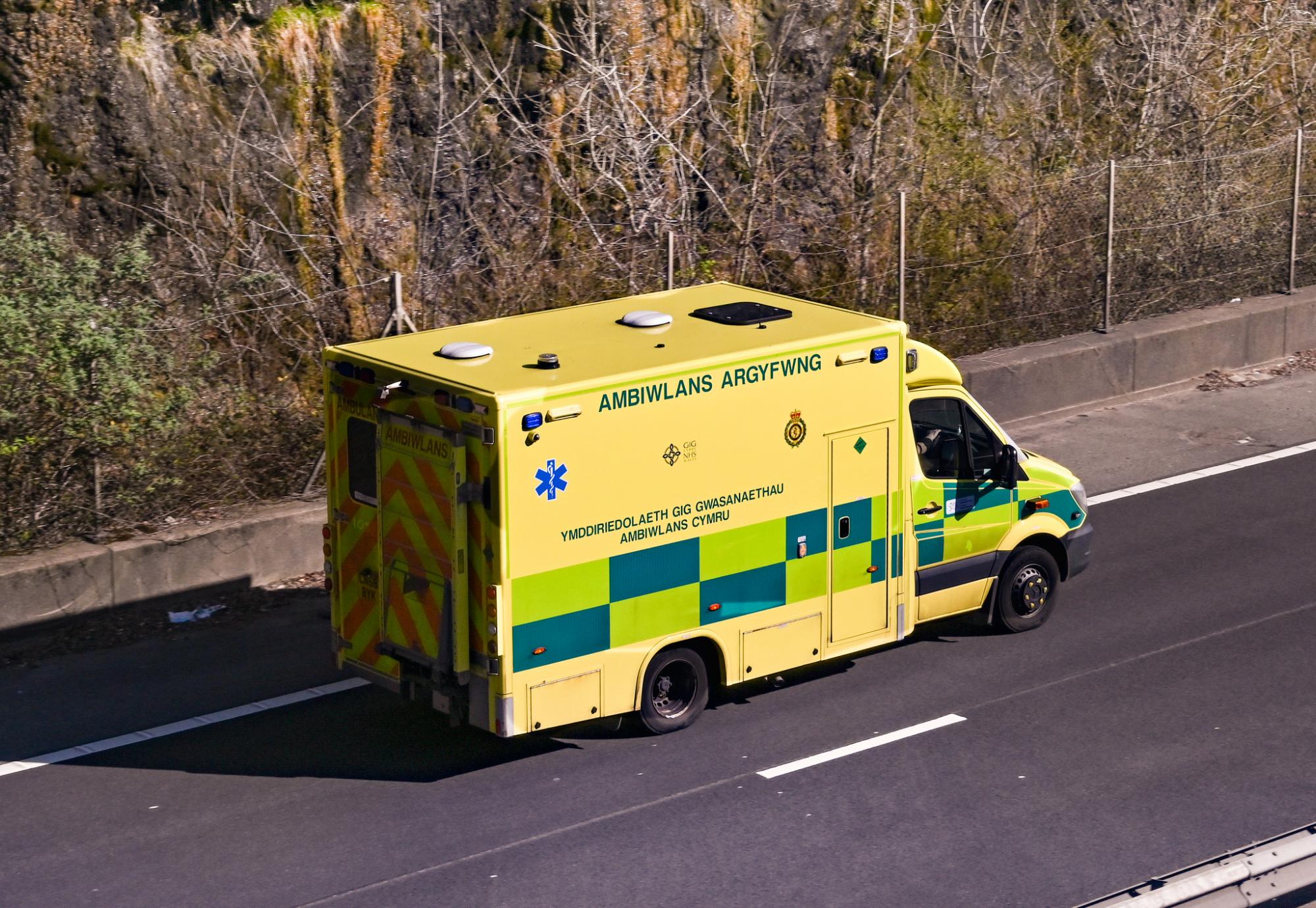 Welsh Ambulance driving on a dual carriageway