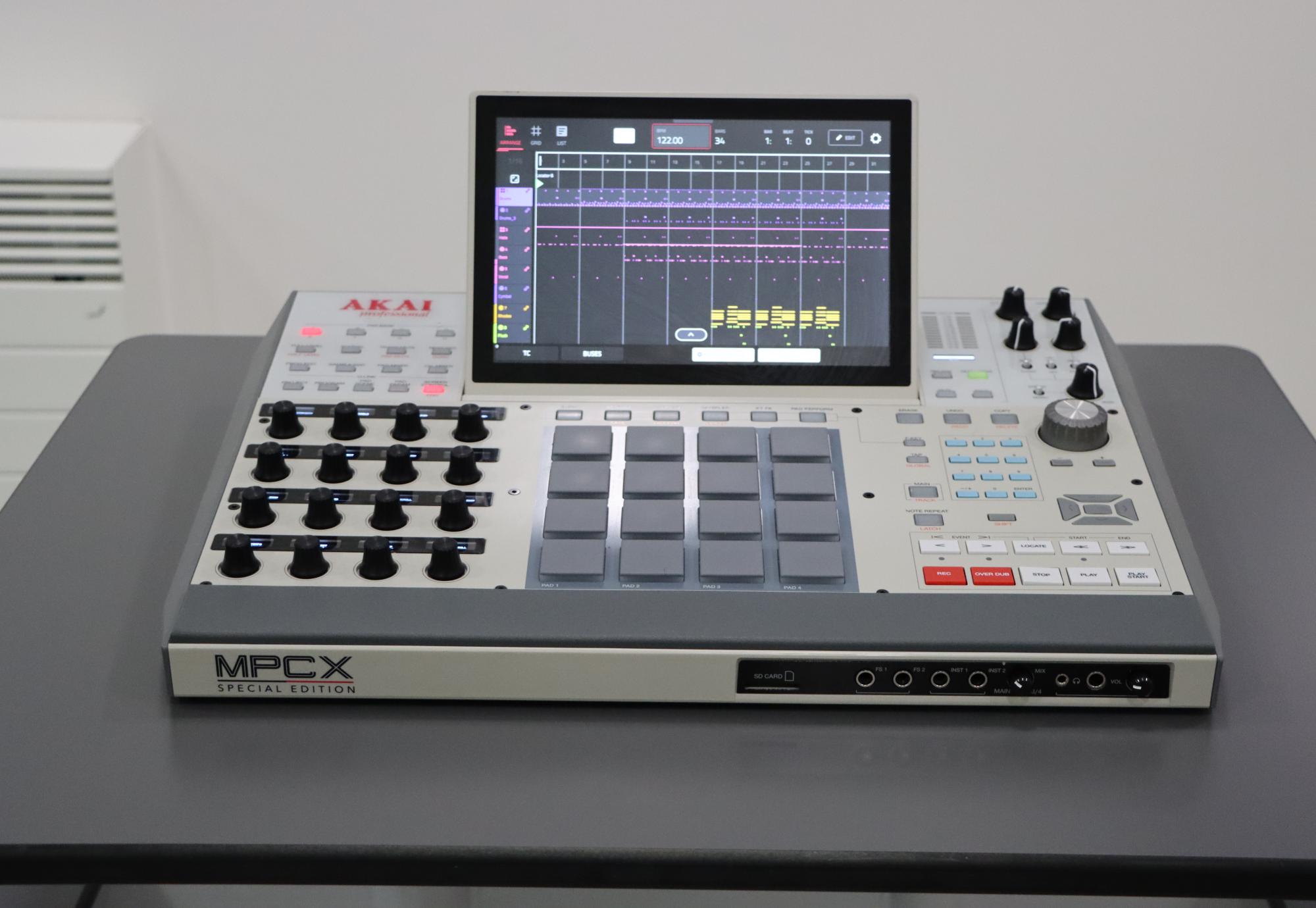 The Akai device