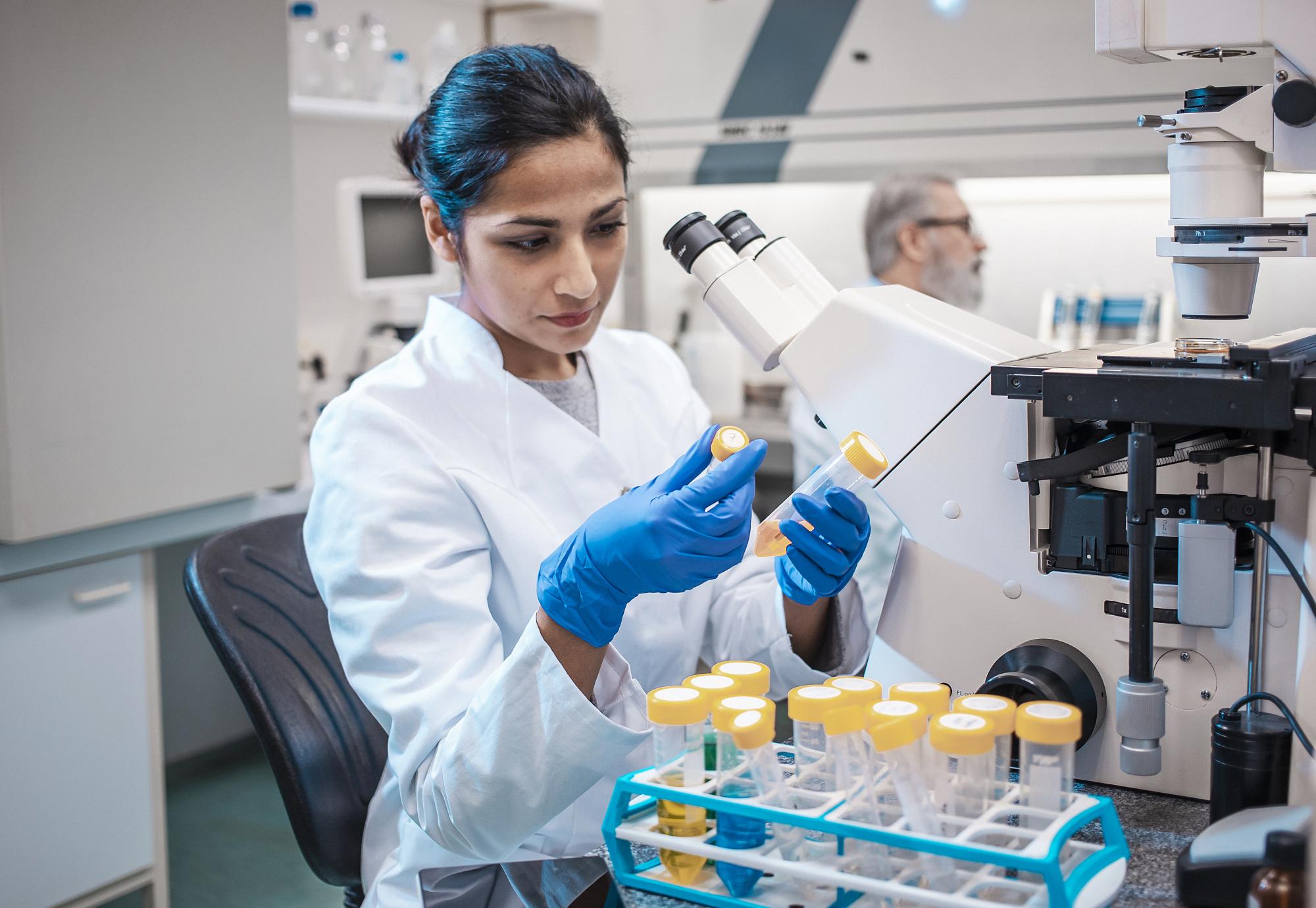 Cancer research scientist