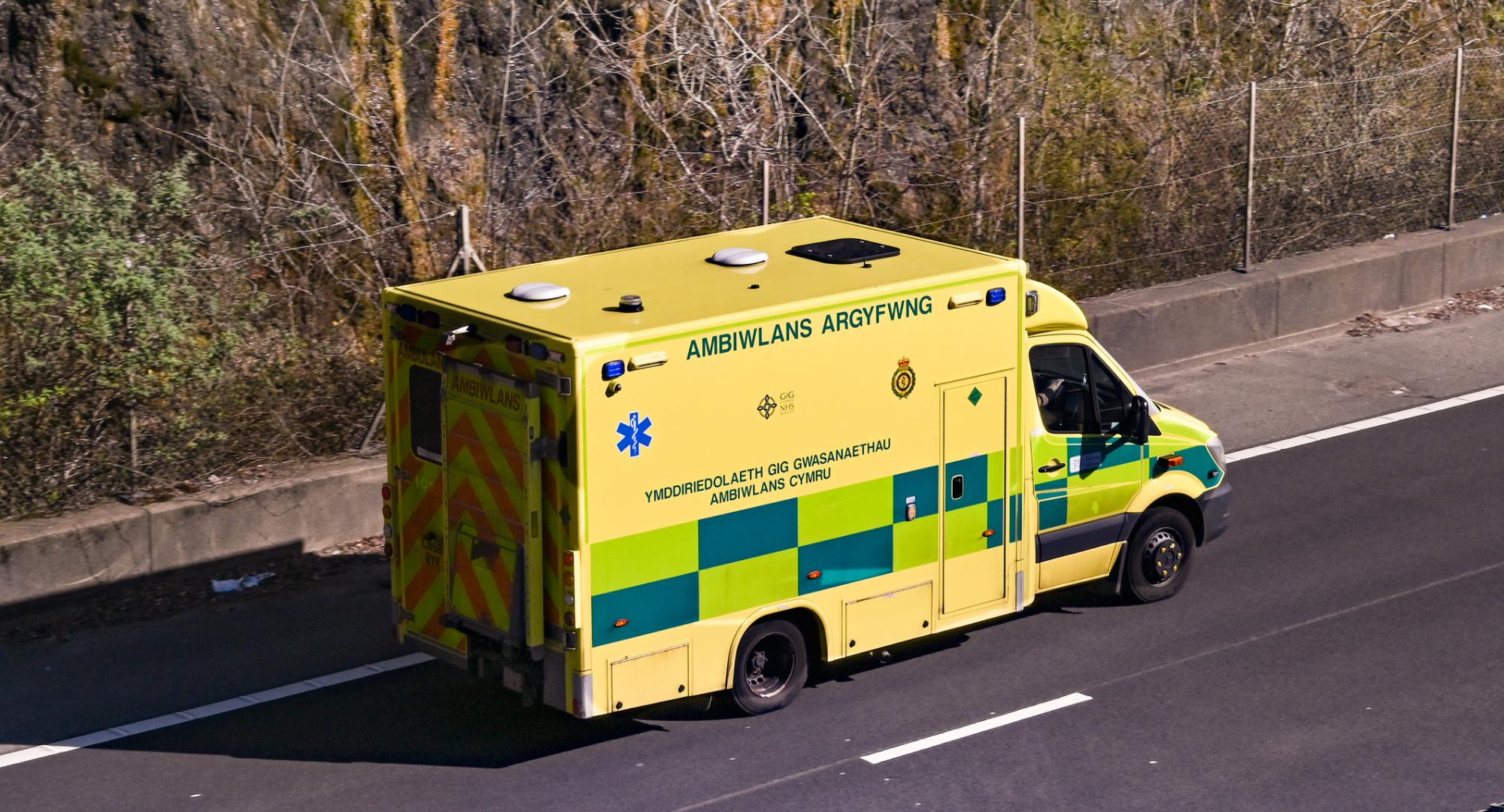 Welsh Ambulance driving on a dual carriageway