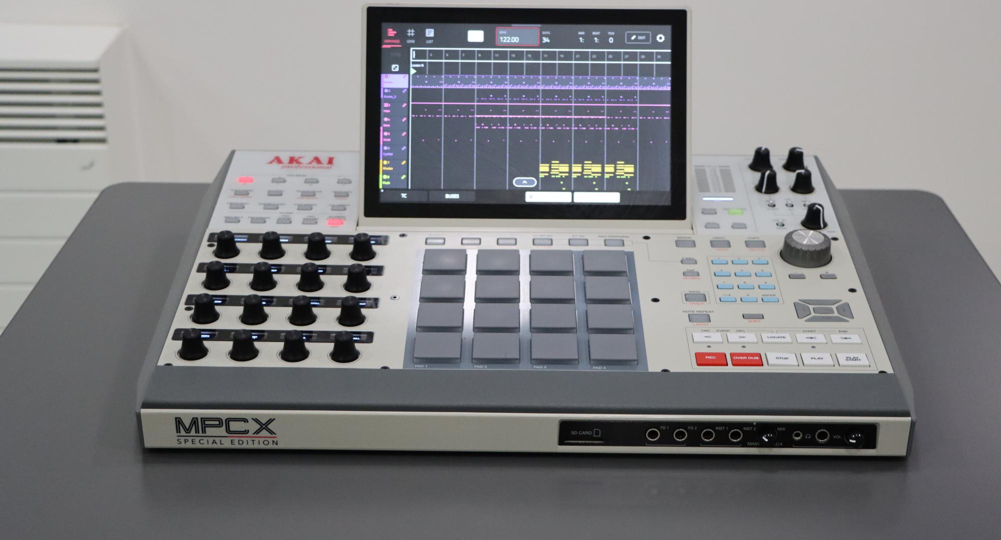 The Akai device