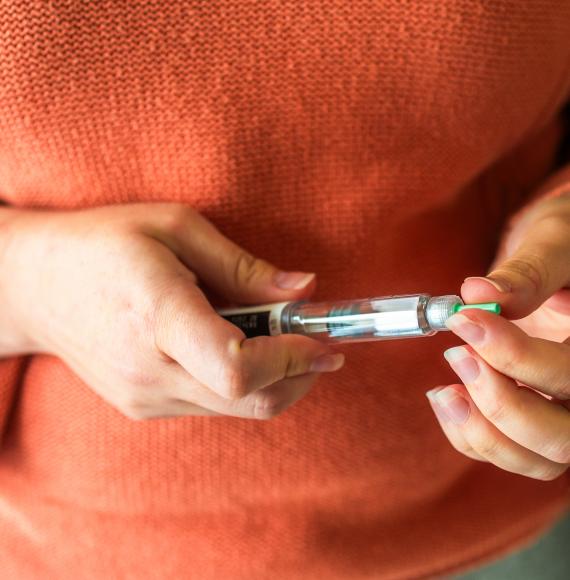 Pre-filled injection pen