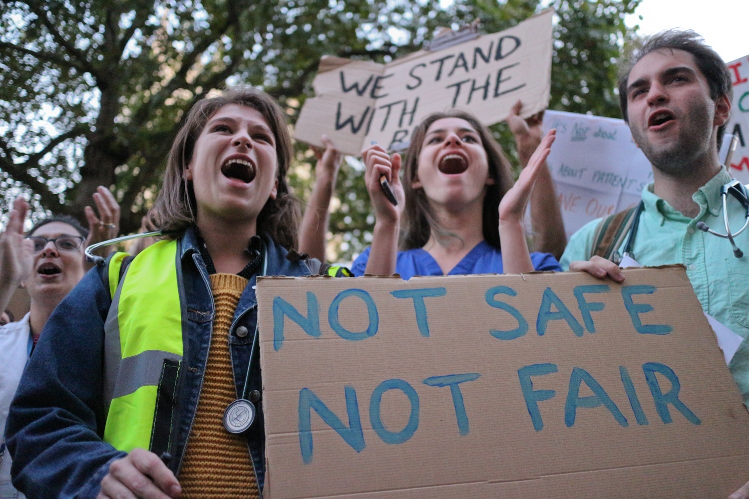 108 Not Safe - Not fair protest by doctors, junior doctors and medical students in central London 28th September 2015  7. c. Steve Eason