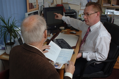 40 Choose and Book patient with GP 40 Choose and Book patient with GP
