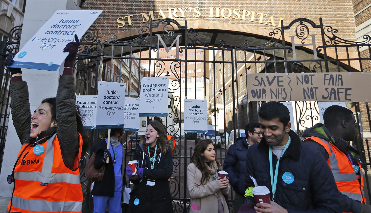 junior doctor strike2 c. Frank Augstein, PA Images